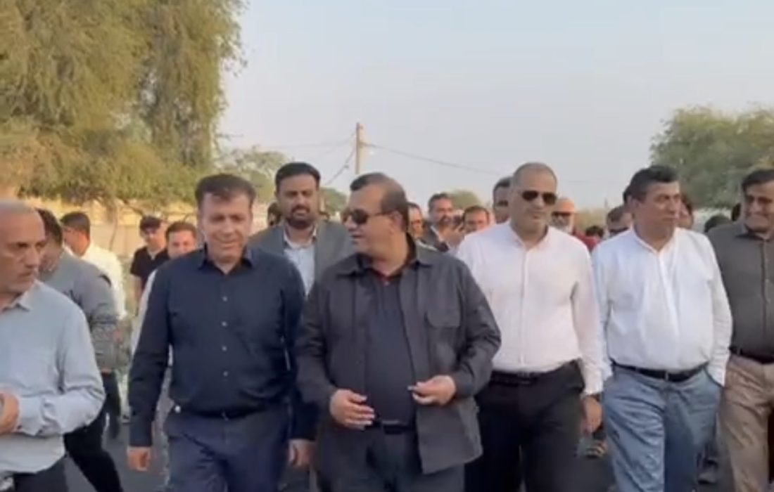 بازدید نماینده غرب هرمزگان و فرماندار بندرلنگه از روستاهای بخش شیبکوه
