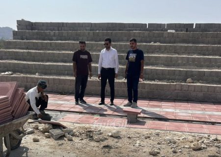 پیشرفت پروژه زمین چمن مصنوعی بندر بستانو