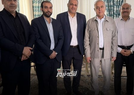 نشست راهبردی شهردار بندرلنگه و اعضای شورای شهر با استاندار هرمزگان