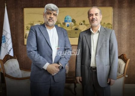 دیدار شهردار بندرکنگ با معاون وزیر راه با محوریت شتاب‌بخشی به پروژه‌های بازآفرینی