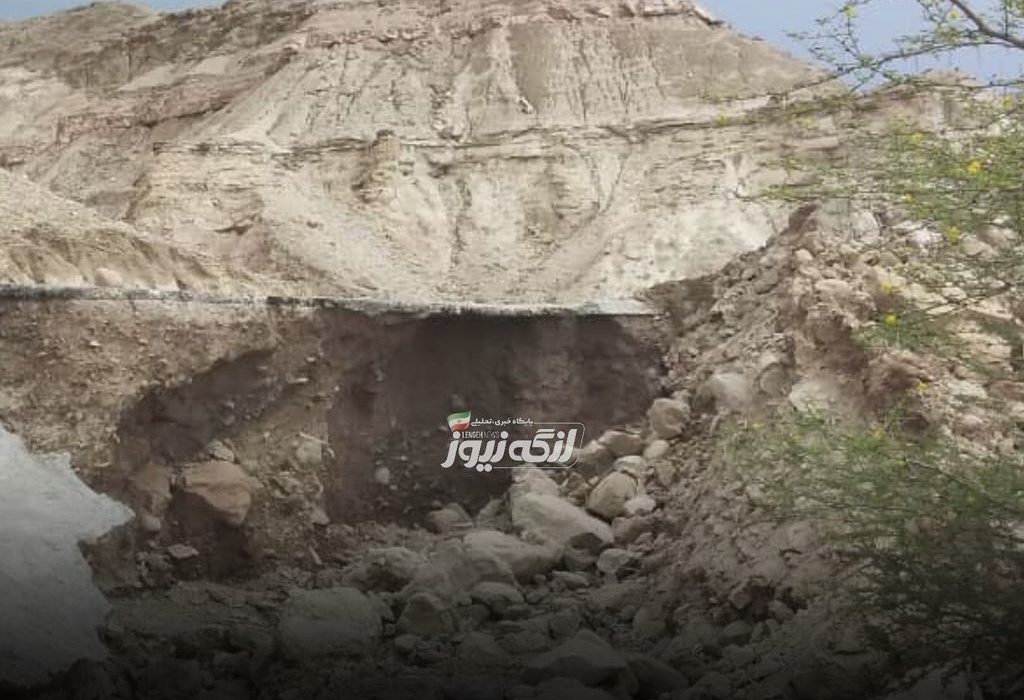 انسداد کامل مسیر روستاهای منطقه هرا در پی بارندگی شدید در بخش مهران