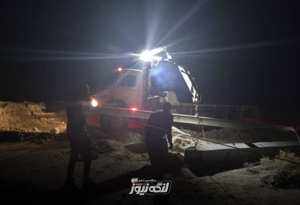 تلاش شبانه‌روزی نیروهای برق بندرلنگه برای رفع خاموشی‌ها در پی شرایط جوی