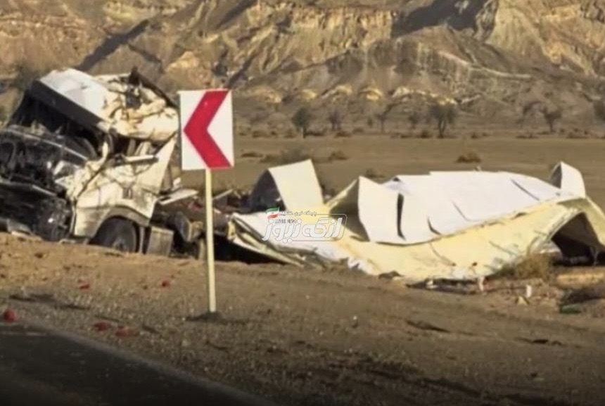 واژگونی تریلی در محور باورد–مهرگان