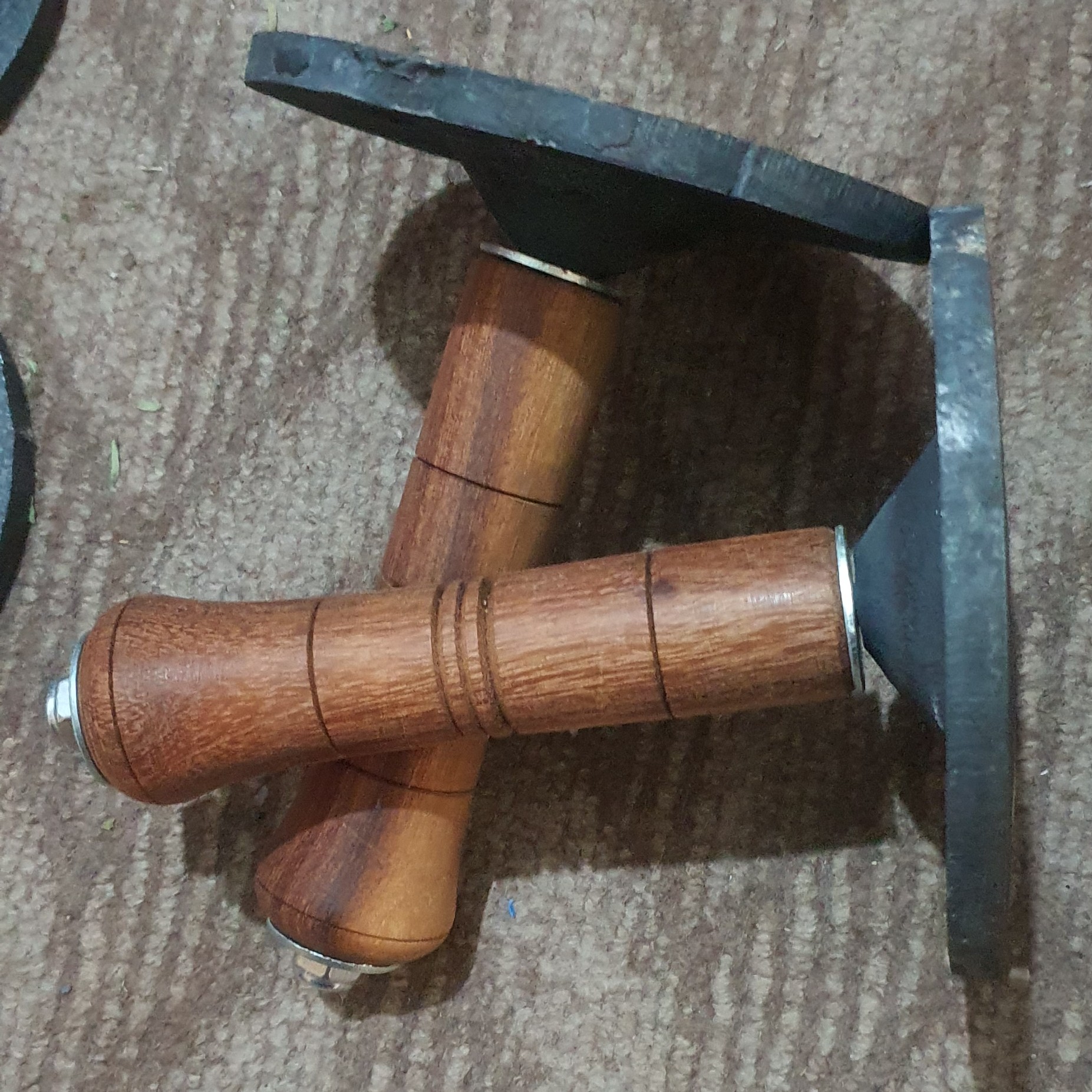 ممنوعیت اجرای سنج و دُمام در آرامستان‌های بندرلنگه