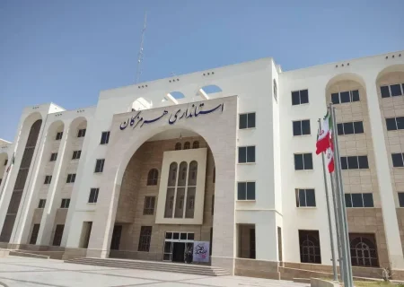 دورکاری ادارات هرمزگان در ۵ فروردین