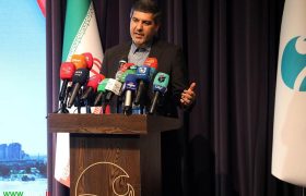مدیران باید فرصت‌ها را به خدمت مردم تبدیل کنند