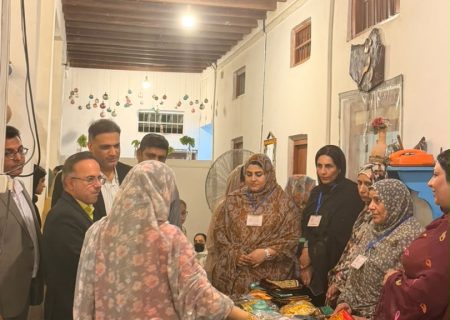 برگزاری جشن و نمایشگاه روز جهانی صنایع دستی در بندرکنگ