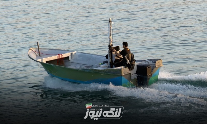 دریای بندرلنگه صبح آرام، بعدازظهر کمی مواج