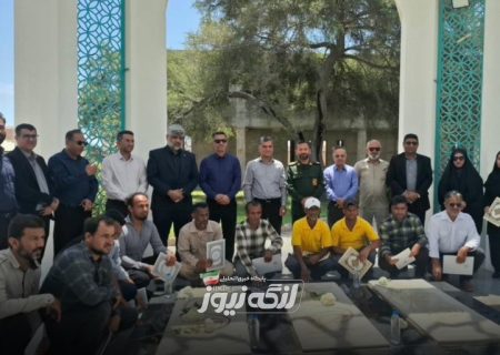 تقدیر از کارگران نمونه شهرداری بندرکنگ به مناسبت فرا رسیدن روز کار و کارگر
