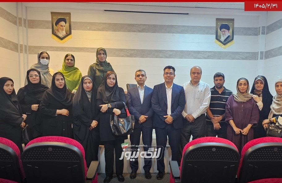نشست تخصصی بررسی میراث فرهنگی بندرلنگه با معاون استانی