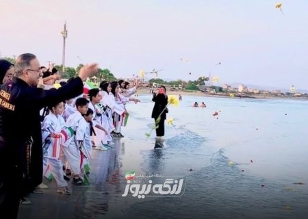 گلباران ساحل خلیج فارس به یاد شهدای دریادل