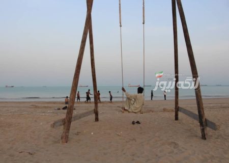 گرمای ۴۳ درجه‌ای و دریا آرام در بندرلنگه