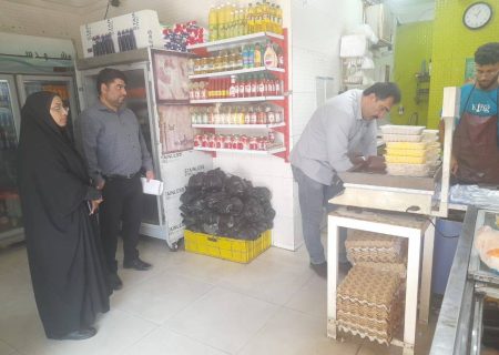 بازدید بازرسی از بازار بندرلنگه؛ بررسی وضعیت موجودی و توزیع کالاهای اساسی در شهرستان