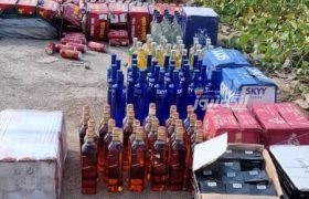کشف بیش از ۲۱ هزار بطری مشروبات الکلی در بندرلنگه طی سه روز