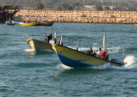 دمای ۳۸ درجه و دریای آرام در بندرلنگه