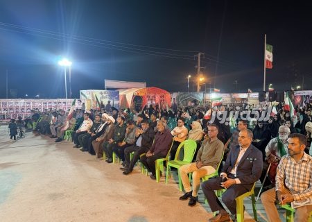 شب شعر دفاع مقدس در بندرلنگه