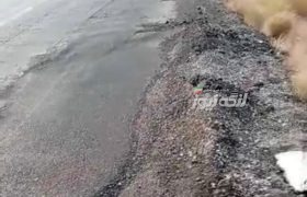 درخواست شهروند برای اصلاح چاله خطرناک در محور مغویه به دیوان