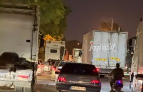 بسته شدن مسیر ورودی محله سماچ و بحرینی به‌دلیل ترافیک کامیون‌ها