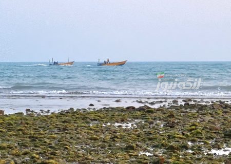 گرمای ۳۹ درجه و آرامش تدریجی دریا در بندرلنگه