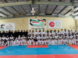 برگزاری مسابقات کاراته قهرمانی دختران بندرلنگه به مناسبت هفته دولت
