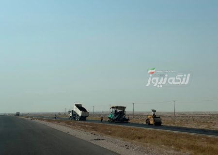 آسفالت ۱۴ کیلومتر از باند جدید محور پارسیان به بندرلنگه به پایان رسید