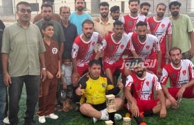 پرسپولیس بندرکنگ قهرمان مسابقات مینی‌فوتبال روستای کوهین شد