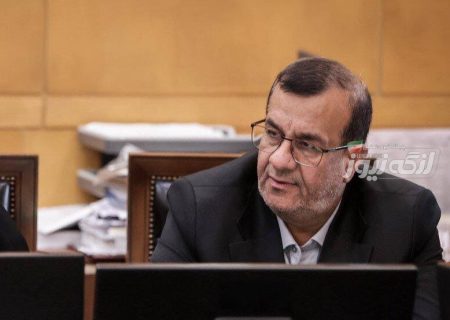 جمع‌آوری کارت‌های سوخت آزاد جایگاه‌ها در هرمزگان امکان‌پذیر نیست/چرا هرمزگان همیشه باید در خط مقدم اجرای طرح‌های خام و کارشناسی‌نشده باشد؟