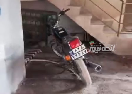 نگرانی ساکنان ۴۰۵ واحد فردوس گستر بندرلنگه از آب‌گرفتگی و خطر اتصالی برق پس از بارندگی
